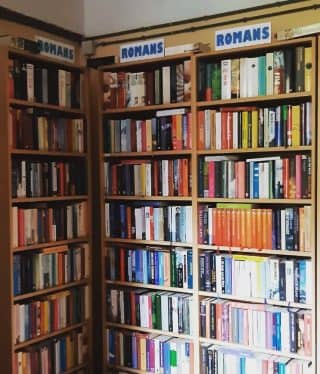Boeken van onze winkel
#emmaus #localbusiness #books #secondhand #vintage #booklover #love #kringloop #venlo